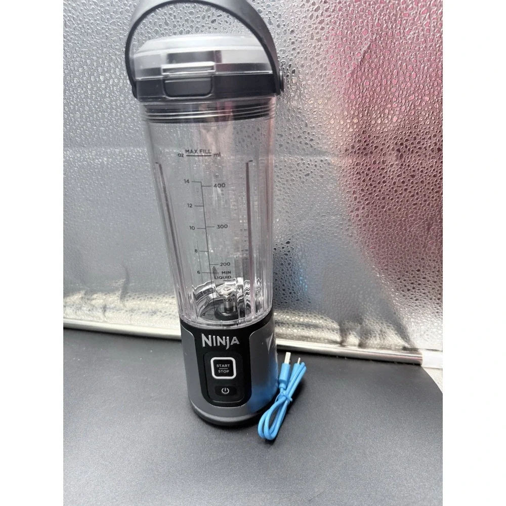 Ninja BC151BK Blast Portable Blender, Cordless, 18oz. Vessel, Personal Blender-